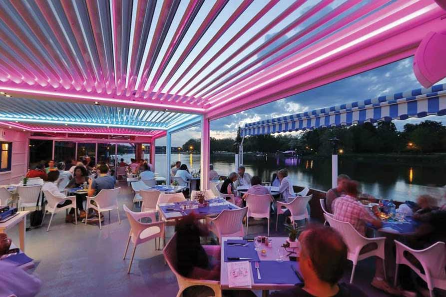 Pergola Parasol Abris piscine - Leds Pergola, Véranda, BIOSSUN, parasols IASO, aménagement de terrasse extérieur professionnels restauration bar restaurant - Art et créations Perpignan